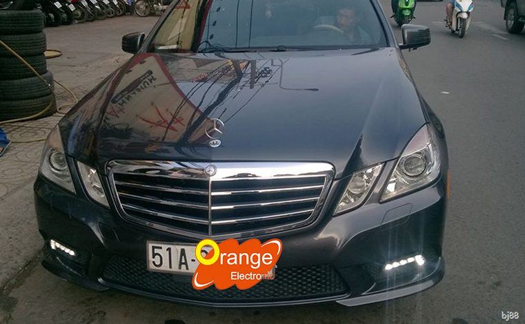 Lắp đặt và lập trình cảm biến áp suất lốp xe Mercedes E350 2011