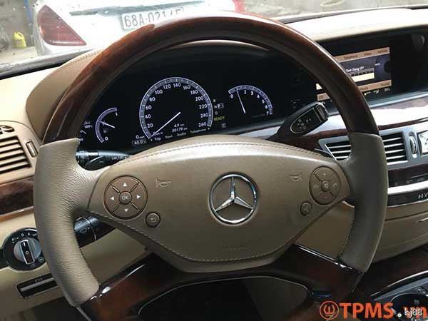 lap-dat-cam-bien-ap-suat-lop-p429-xe-mercedes-s600h-2001