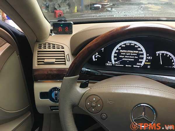 lap-dat-cam-bien-ap-suat-lop-p429-xe-mercedes-s600h-2001