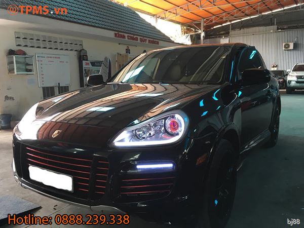 CAI-DAT-CAM-BIEN-AP-SUAT-LOP-PORSCHE-CAYENNE-2008-(1)